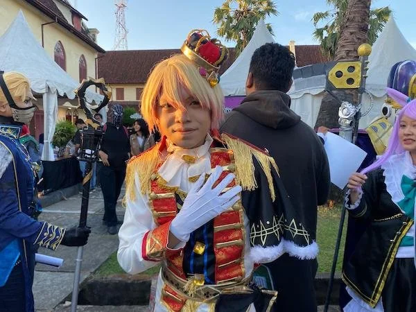 salah satu Cosplayer yang mengikuti lomba Cosplay di Fesmed 2025 (Dok: Atri KabarMakassar)