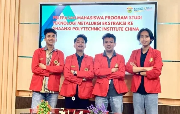 Empat Mahasiswa Vokasi Unhas (Dok : Ist).