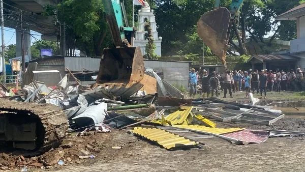 Eksekusi Lahan di Jalan AP Pettarani Makassar (Dok : Atri KabarMakassar).