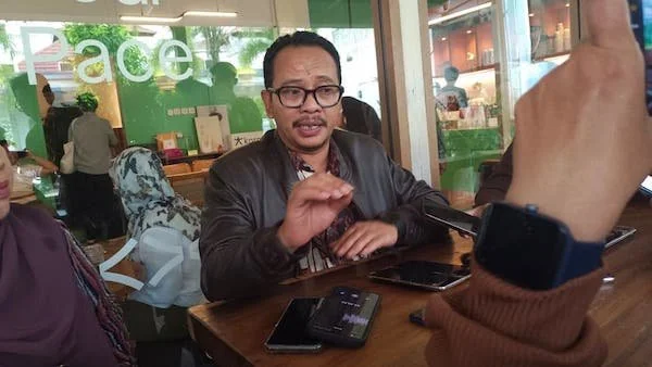 Kepala Perum Bulog Kanwil Sulselbar, Fahrurozi (Dok: KabarMakassar).