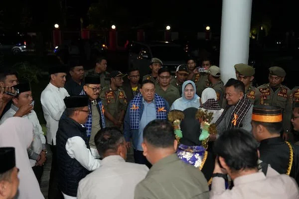 Gubernur dan Wakil Gubernur Sulbar saat tiba di kabupaten Polman(dok:Ist)