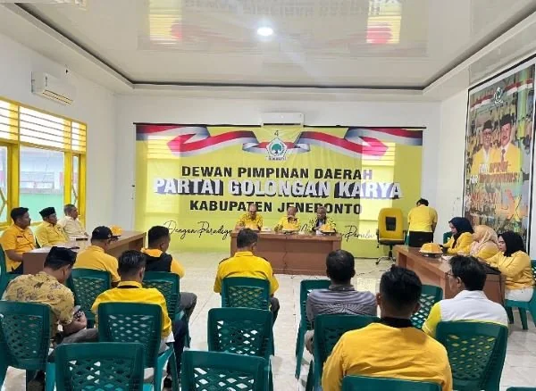 DPD Partai Golkat saat menggelar rapat pleno pemilihan calon pimpinan DPRD Jeneponto (Dok : Ist).
