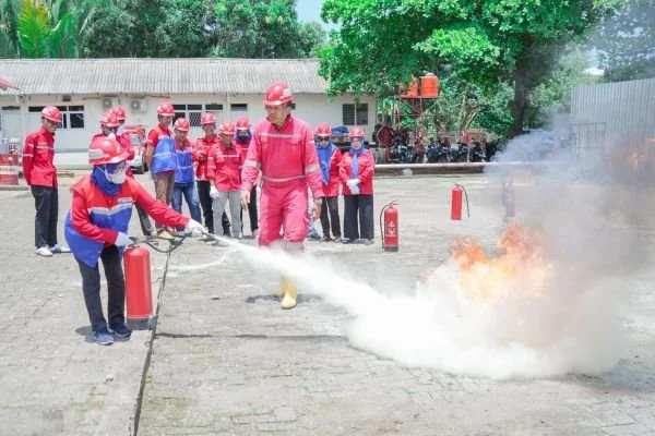 Penyelenggaraan Refreshment Drill bagi Kelompok Kampung Safety. Dok. Ist