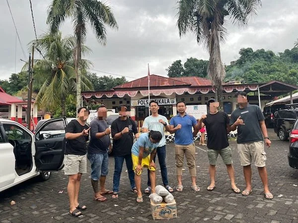 pelaku dan barang bukti berupa narkotika jenis ganja