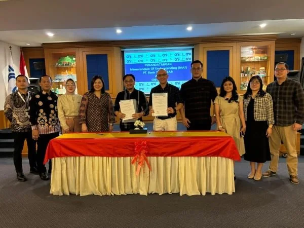 Penandatanganan MoU CNI dan Bank Sulselbar (Dok : Ist).