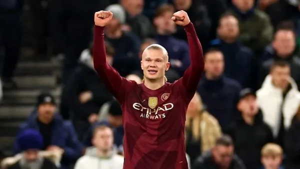 Erling Haaland bawa Manchester City Kalahkan Tottenham (Dok : Int).