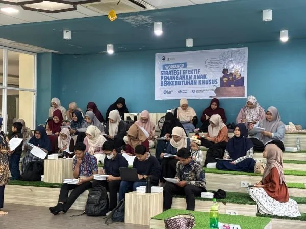 Sekolah Alam Bosowa Mengikuti Pelatihan Penanganan Anak Berkebutuhan Khusus. (Dok: Ist)
