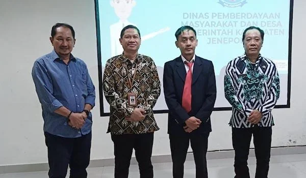 Kabid Humas Diskominfo SP Sulsel, Fitra menjadi penguji dalam Seminar IAP reformer PKA (Dok: Int)