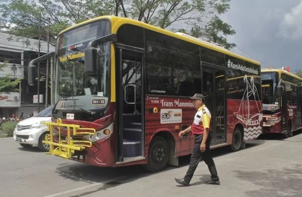 Bus Trans Mamminasata (Dok: KabarMakassar).