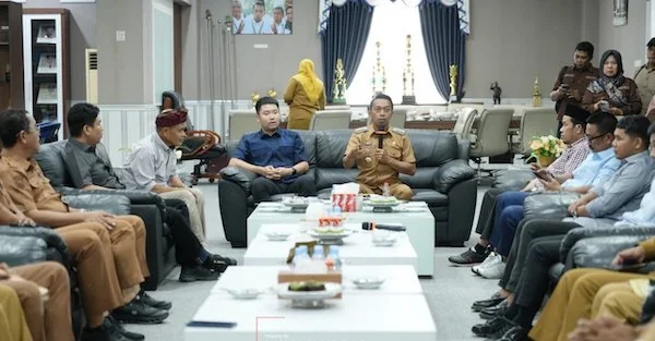 Bupati Sidrap Syaharuddin Alrif menerima kunjungan kerja Komisi C DPRD Provinsi Sulawesi Selatan (dok. Ist)