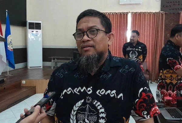 Kepala Disdik Sulsel, Iqbal Nadjamuddin di Kantor Disdik Sulsel (Dok: Nofi KabarMakassar).