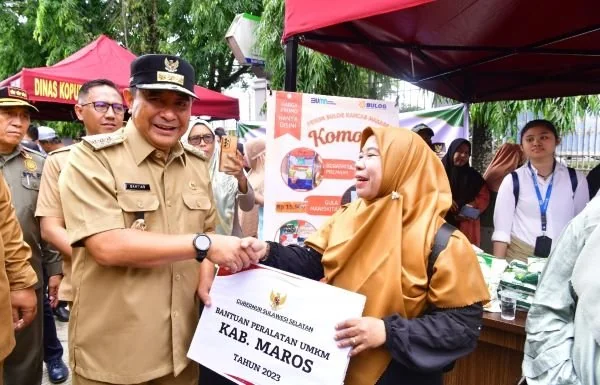 Launching Bantuan Pangan Kabupaten Maros 2024, Setiap Bulan Salurkan 147 Ton Beras