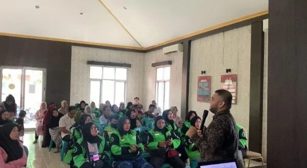 Edukasi pencegahan dan perlindungan anak dari kekerasan seksual yang digelar DPPPA Kota Makassar (dok. Syamsi/KabarMakassar).