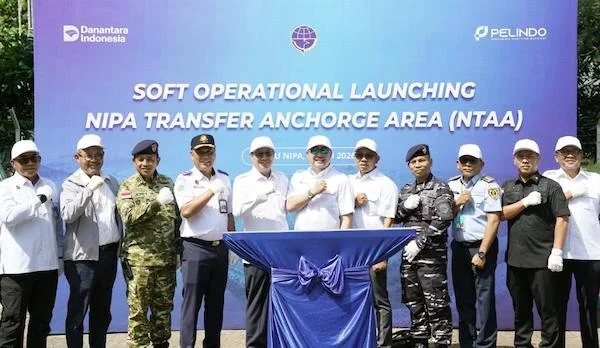 Pelindo melaksanakan soft launching layanan kepelabuhanan di perairan Nipa (Dok: Ist)