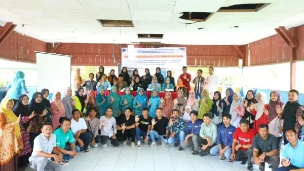 Pemkab Bulukumba saat menggelar Sosialisasi dan Fasilitasi Pendewasaan Usia Perkawinan Melalui Pencegahan Pernikahan Usia Anak Jalur Non Formal di 10 Kecamatan di Bulukumba (Dok : ist).