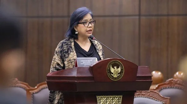 Bivitri Susanti mewakili Pihak Terkait dari CALS menyampaikan keterangan pada sidang lanjutan uji materiil Undang-Undang Nomor 17 Tahun 2025 (Dok: Ist).