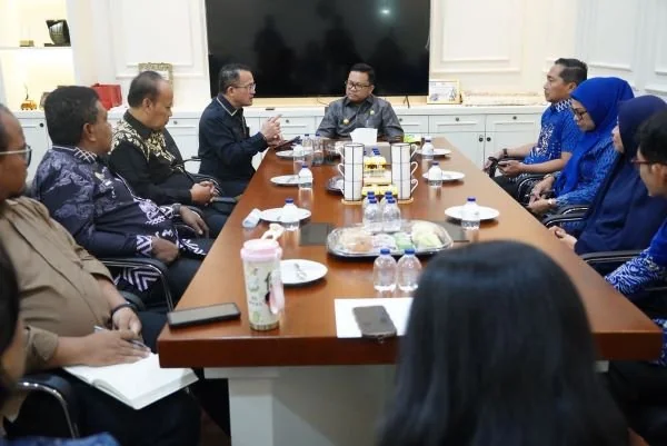 Wakil Bupati Gowa, Darmawangsyah Muin, menerima kunjungan jajaran KemenHAM, (Dok: Ist).