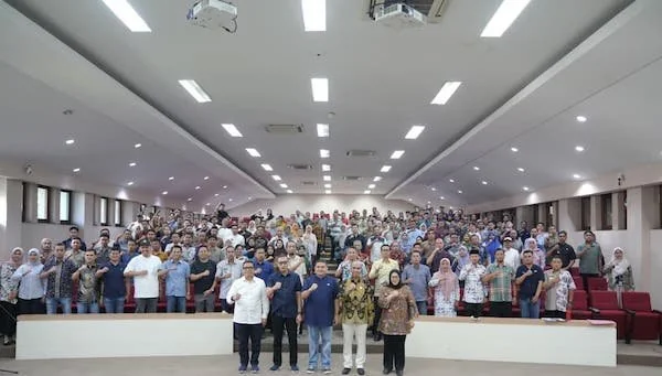 Suasana Usai Walikota Makassar Munafri Arifudin Membuka Bimtek, (Dok: KabarMakassar).