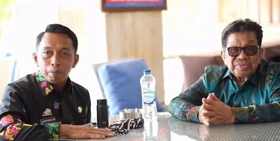 Tangkapan Layar Bupati Sidenreng Rappang, Syaharuddin Alrif, dan Founder Bosowa Group, Aksa Mahmud, saat Membahas Masa Depan Sidrap (Dok: Ist).