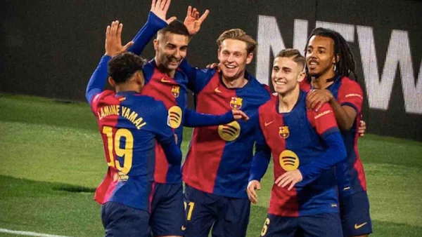 Barcelona berpesta saat menjamu Valencia di Camp Nou dalang ajang La Liga, Senin (27/1/2025) dinihari. (Istimewa/X @FCBarcelona)