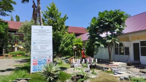 Program revitalisasi sekolah yang tengah berjalan di SMK Negeri 5 Makassar (dok. Ist)