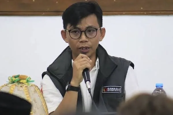 Koordinator Divis Hukum, Pencegahan, Parmas dan Humas Bawaslu Jeneponto Eric Fhatur Rahman (Ist).