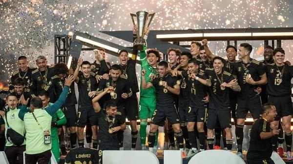 Meksiko Juara Gold Cup 2025 Usai Tumbangkan Amerika Serikat 2-1 (Dok : Int).