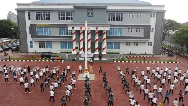 Kanwil Kemenkum Sulsel menggelar Senam Bersama Tiga Kantor Wilayah (Dok : Ist).