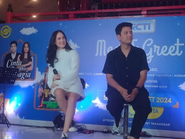 Meet and Greet RCTI 2024 di Makassar menghadirkan Rendy John dan Laura Moane di Atrium Tokyo Phinisi Point' Mall Makassar, Sabtu (30/3).