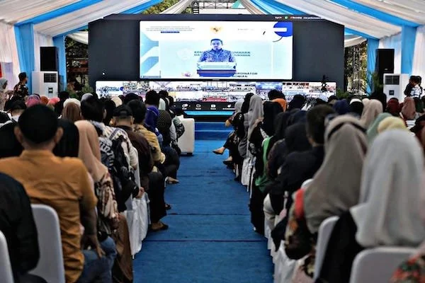 Akad Massal KUR 800.000 debitur di Monumen Mandala (dok. Ist)