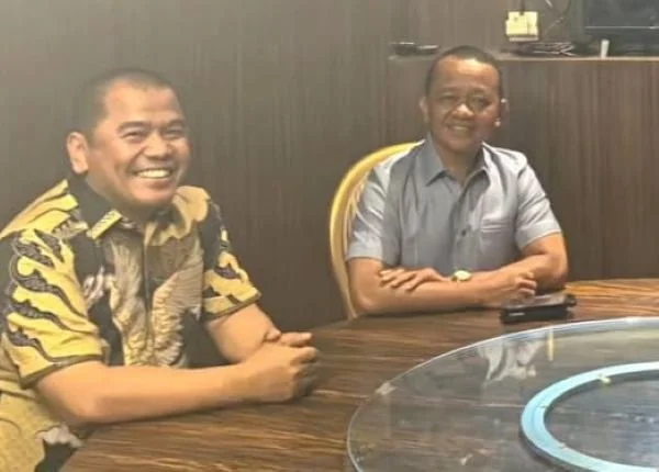 ahman Pina saat Bertemu dengan Ketum Golkar Bahlil Lahadalia, (Dok: Ist).