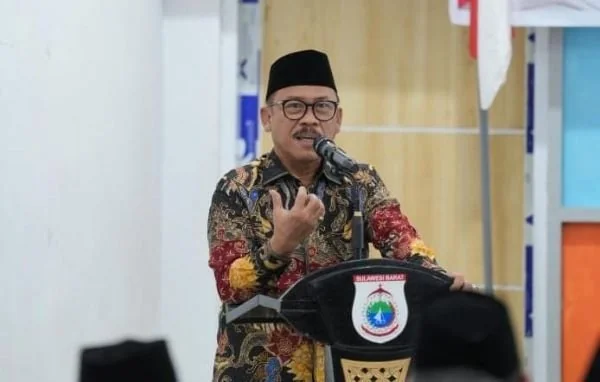 Gubernur Sulbar Suhardi Duka saat menyampaikan sambutan. Dok. Ist