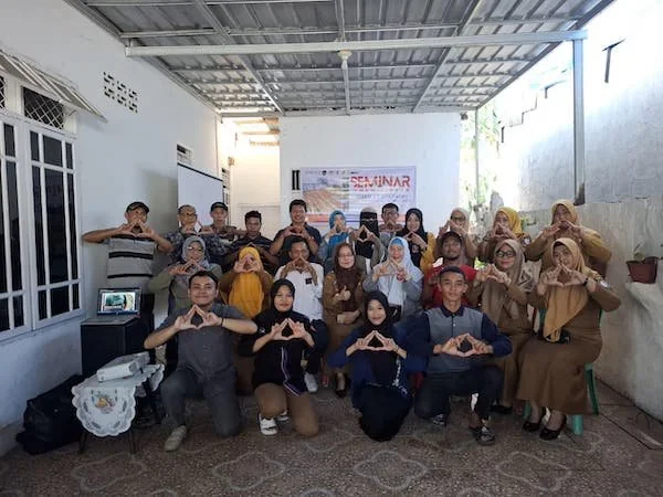 Asmo Sulsel laksanakan seminar pemasaran produk untuk UMKM binaan Kebun Tetangga Cokonuri (Dok: Ist)