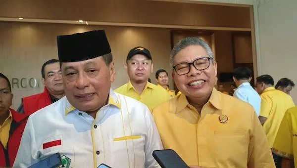 Nurdin Halid (NH) dan Taufan Pawe (TP), (Dok: Sinta Kabar Makassar).