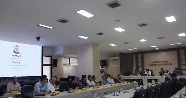 Audiensi APIHM dengan Komisi A DPRD Kota Makassar, (Dok: Sinta KabarMakassar)