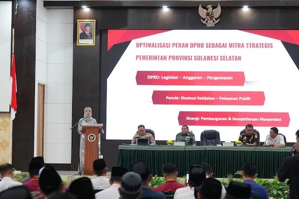 Ketua DPRD Provinsi Sulawesi Selatan, drg. Andi Rachmatika Dewi Yustitia Iqbal saat menjadi pembicara pada Ramadan Leadership Camp (dok. Ist)