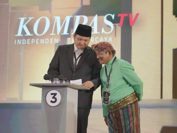 Paslon nomor urut 3, Arham-Rahmat saat debat Pilkada Luwu di Makassar (Dok : Ist).