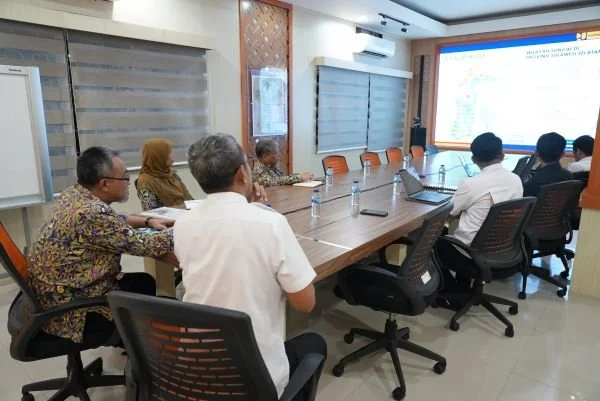 Bupati Jeneponto, Paris Yasir saat menemui Kepala BBWS Pompengan Jeneberang, Dr. Suryadarma Hasyim (Dok : Ist).