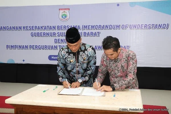 Penandatanganan kesepakatan bersama atau MOU dengan pimpinan Perguruan Tinggi se Sulbar(dok:Ist)