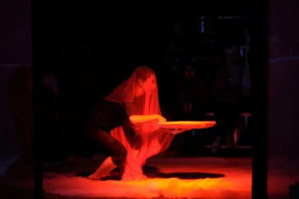 Pementasan Seni Fermentasi Radiasi di Rumata Art Space (Dok : Ist).