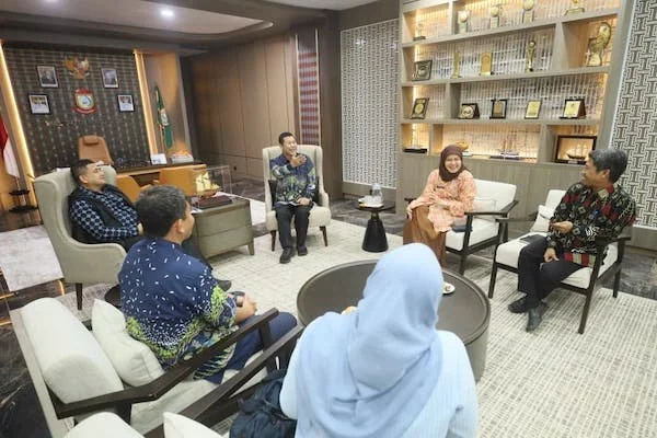 Audiensi Wali Kota Makassar Munafri Arifuddin dengan BBPOM Makassar, (Dok: Ist).