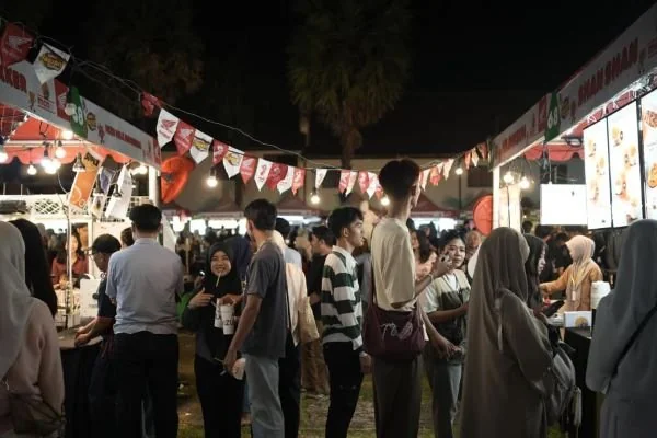 Suasana Makassar Culinary Night di Fort Rotterdam (Dok: Ist)