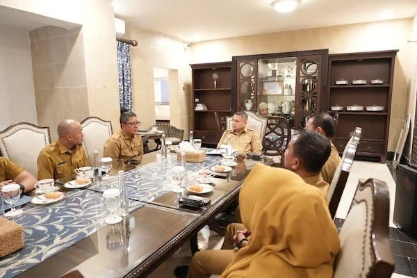 Rapat Pemantapan Piloting Digitalisasi Bansos di Makassar (Dok: Ist).