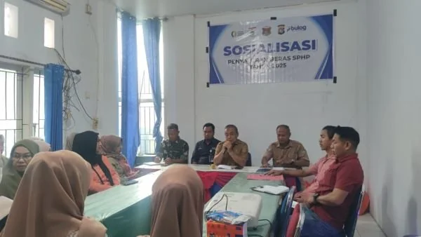 Sosialisasi penyaluran beras SPHP yang dihadiri Kadis Ketapang Sulbar dan Kanca Bulog Mamuju (Dok : Ist).