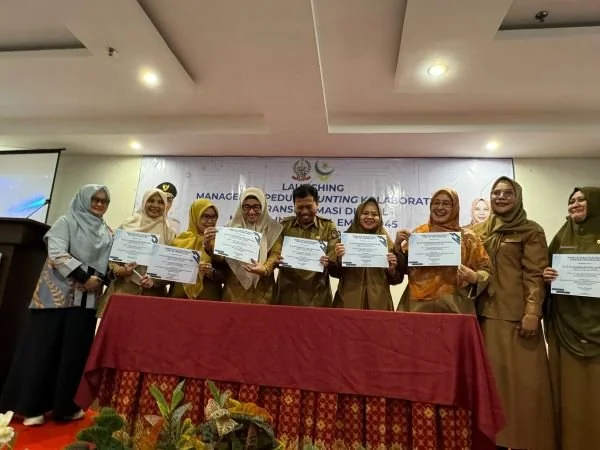 Peluncuran Program Management Peduli Stunting Kolaboratif Bertransformasi Digital Menuju Indonesia Emas 2045 (Dok : KabarMakassar).