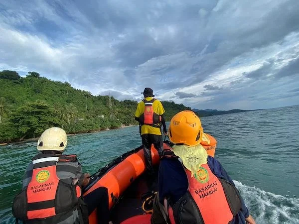 Proses pencarian korban yang dilakukan Tim SAR Gabungan (dok:Aldy Djemmang)