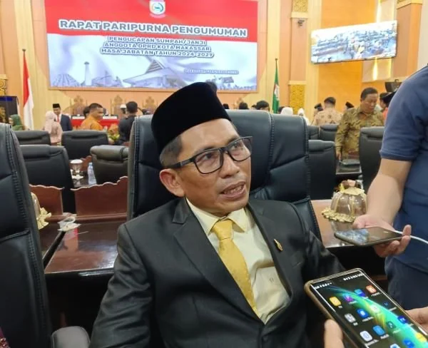Ketua Panitia Khusus (Pansus) Ranperda, Muchlis Misbah. Dok. Nursinta