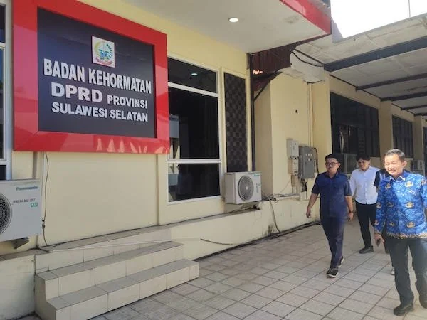 Kantor BK DPRD Sulsel (Foto : IST).