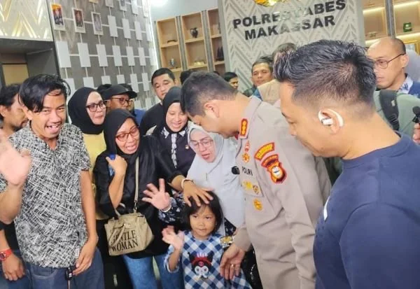 Bilqis Ramadhany (4) saat tiba di Polrestabes Makassar (dok. Ist)