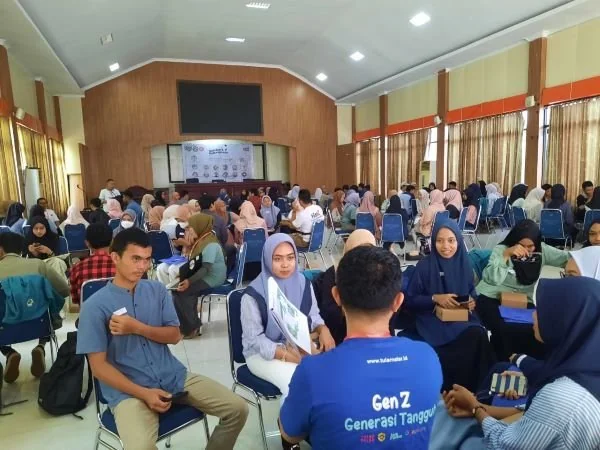 Mahasiswa Universitas Muslim Maros saat mengikuti Sekolah Kebangsaan Tular Nalar (Dok: Ist).